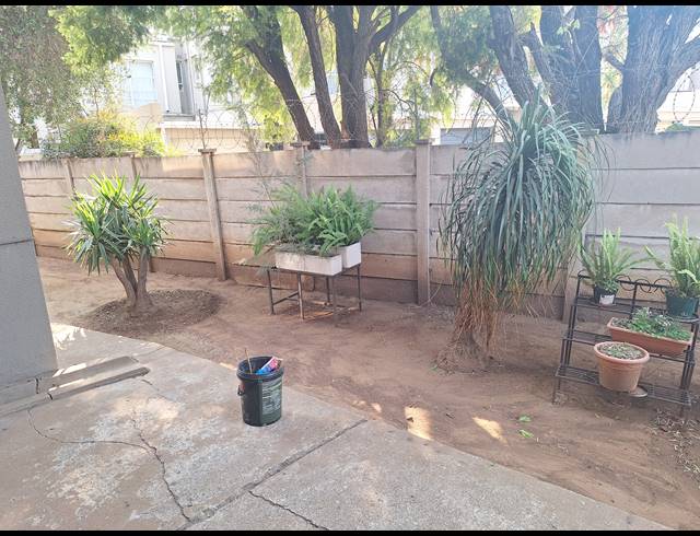 2 BEDROOM APARTMENT FOR SALE IN THREE RIVERS PROPER